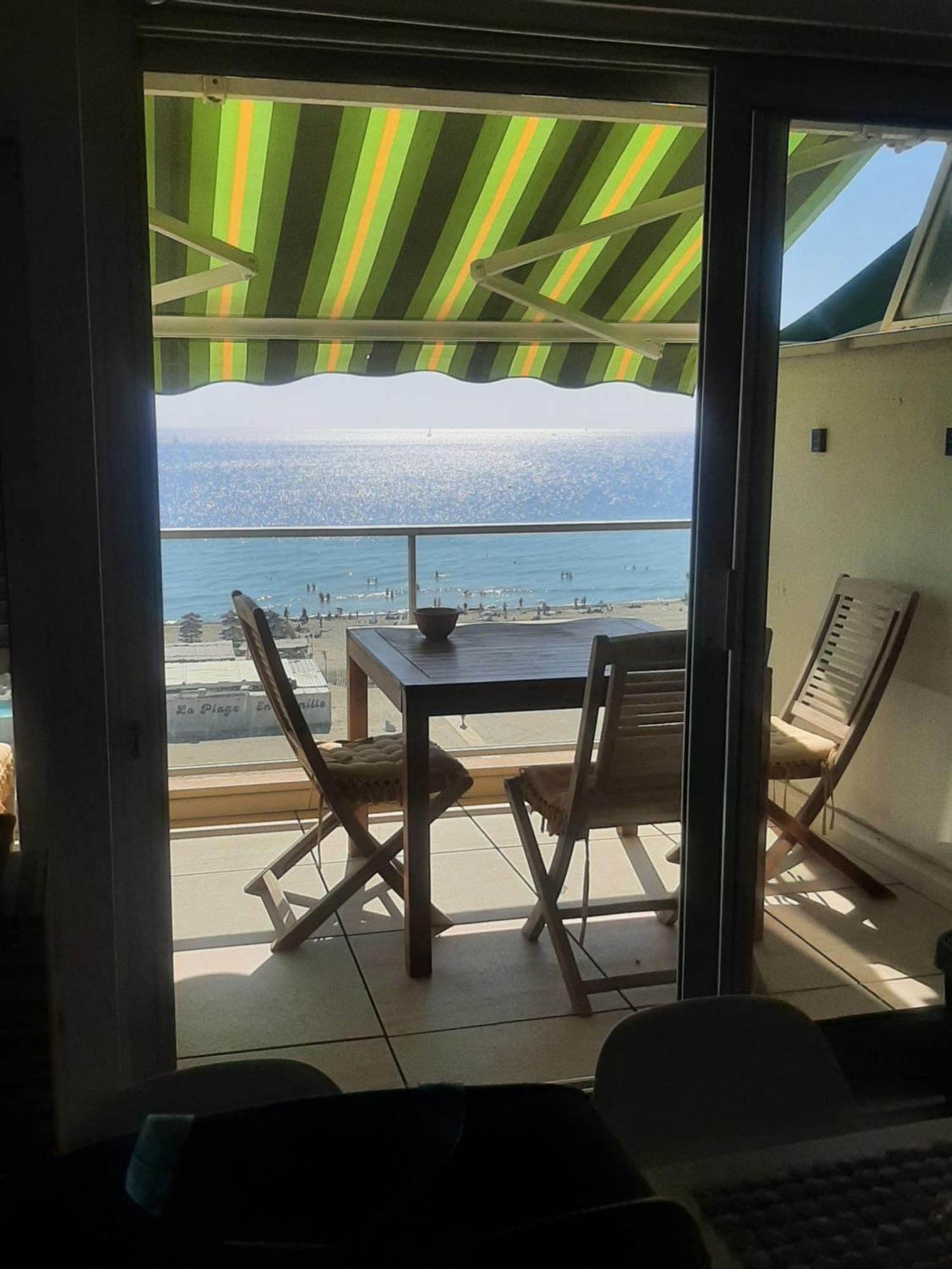 Happy 7 Apartment Canet-en-Roussillon Bagian luar foto